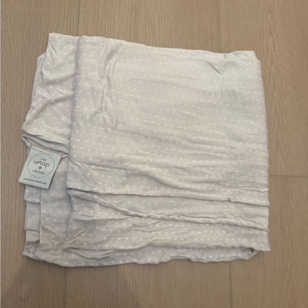 Solly Baby Cream Swaddle Wrap